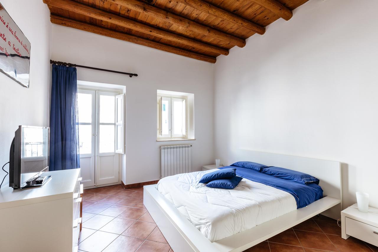 Appartamento Luminoso Ai Quattro Canti Palermo Exteriör bild